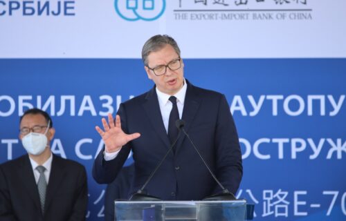 Važni susreti za predsednika Srbije: Vučić sutra sa Čen Bo i Aleksandrom Bocan-Harčenkom