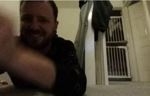 Zapomagala "Tata, tata": Šokirani otac u neverici gledao šta mu ćerka radi u hodniku kuće (VIDEO)