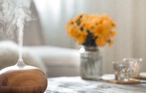 Zimski trendovi uređenja doma 2026: Toplina, boje i luksuz u funkcionalnom prostoru