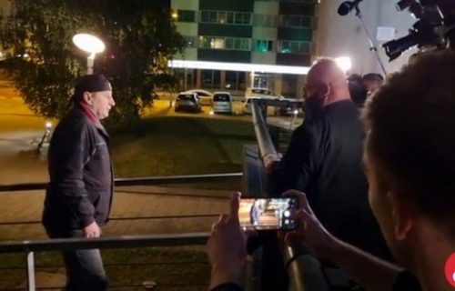 "KOMUNJARE, sve ću da vas UBIJEM!" Muškarac pretio i palio vatru kod štaba Tomaševića u Zagrebu (VIDEO)