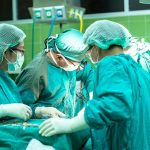 Poznato zdravstveno stanje boksera koji je upucan u restoranu u Beogradu: Biće operisan
