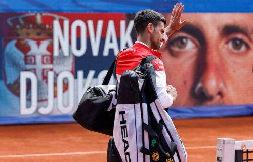 Novak je ovim gestom podigao Tviter na noge: Oglasila se legenda koja je imala šta da mu poruči (VIDEO)