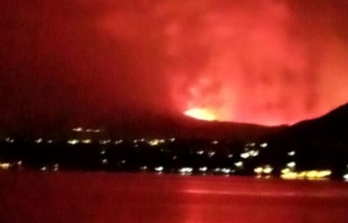 Ključa lava iz SMRTONOSNOG vulkana: Prethodna erupcija ubila 250 ljudi! (FOTO+VIDEO)