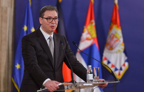 Predsednik Vučić o sednici GO SNS: "Razgovaraćemo o unutrašnjim problemima i rešićemo te probleme"