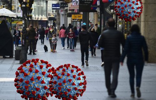 Prešli smo CRVENU LINIJU: Za dve nedelje bismo mogli imati 7.000 zaraženih