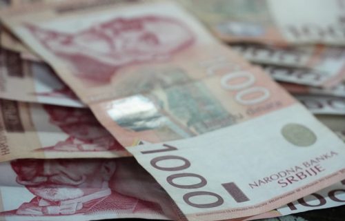 NBS objavila KURS: Evro danas 117,58, dinar bez PROMENE