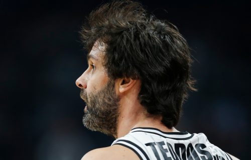 Košarkaški genije Miloš Teodosić: Srbin trojkom sa osam metara doveo Virtus nadomak titule (VIDEO)