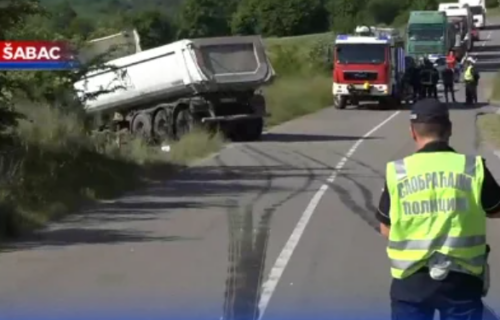 Poznat IDENTITET četvoro poginulih: U STRAVIČNOJ nesreći kod Loznice tri osobe u teškom stanju