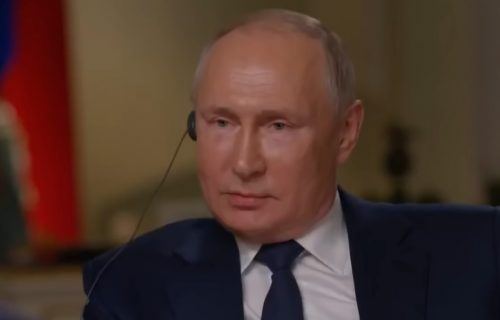 "Upozorio sam ga": Voditelj pitao Putina da li je naredio ubistvo Navaljnog, njegov odgovor šokirao sve