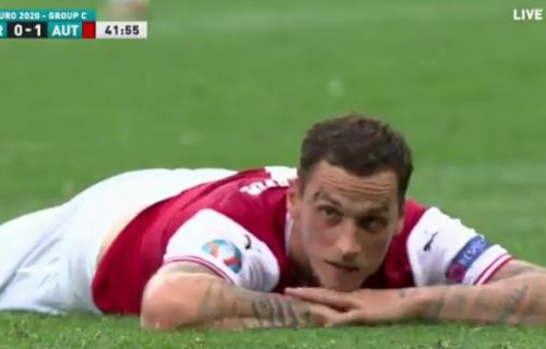 Ko je Marko Arnautović koji prelazi u Crvenu zvezdu? Uvek drži tri prsta na grudima dok se intonira "Bože pravde"
