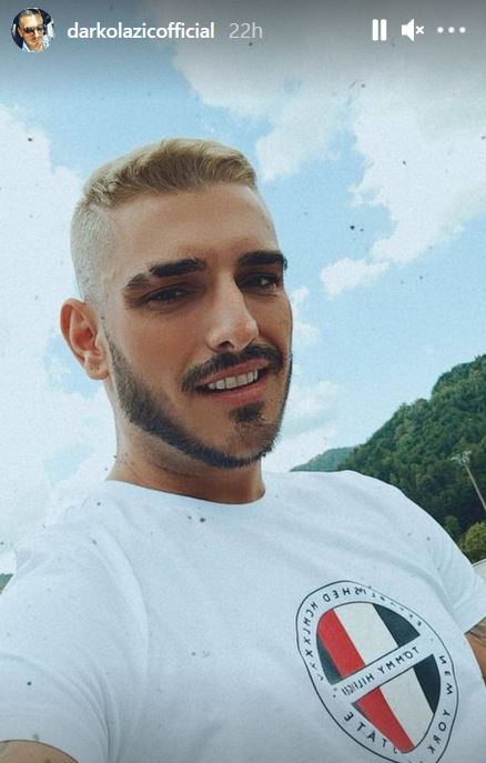 "Nije mu bilo do ŠVRLJANJA sa pevačicama, hodao je na ŠTAKAMA": Majka Darka Lazića o njegovoj aferi