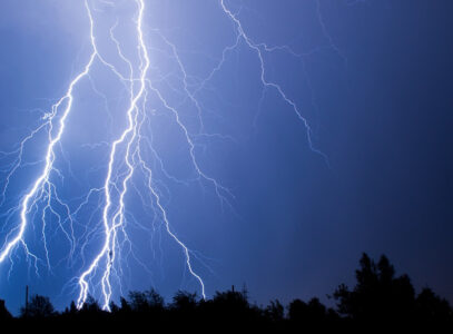 RHMZ najava: U toku noći kiša i pljuskovi, sutra na snazi žuti meteoalarm zbog grmljavine