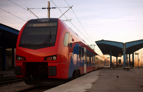 Menja se RED VOŽNJE BG voza: Pogledajte detaljan raspored linija