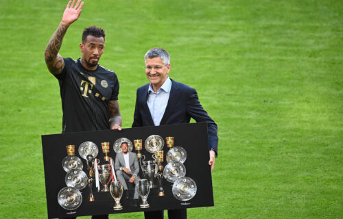 Džerom Boateng i definitivno otišao iz Bajerna: Novi saigrač biće mu Šaćiri! (FOTO)