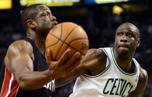 Ovo o legendi košarke sigurno niste znali: Nema ni 195 centimetara, a ima preko 1.000 skokova u NBA ligi!