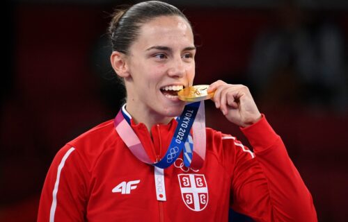 Srbijo, raduj se: Jovana Preković osvojila zlato na Svetskom prvenstvu!