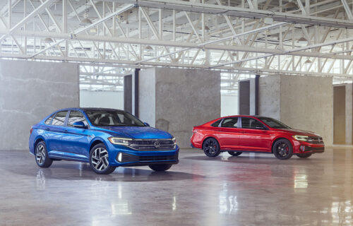 Nova Volkswagen Jetta puna iznenađenja: Snažniji benzinac, ručni menjač i Sport paket (VIDEO)