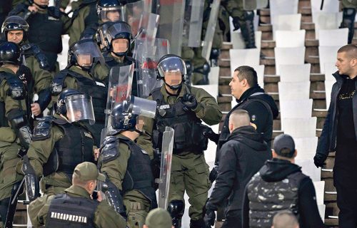 Brutalne i krvave ŠALE: Ovako su zvezdaši "počastili mesarski klan", prepucavanje još traje (FOTO+VIDEO)