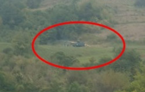 Pripadnici policije tzv. Kosova UPERILI PUŠKE u vozača u Brnjaku: Uznemireni očevici sve potvrdili (FOTO)