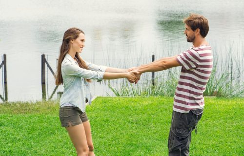 Nije sve u romantici i strasti: 8 pouzdanih znakova da ste u ZDRAVOJ vezi