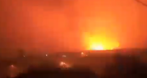 Od detonacija se TRESLO tlo: Balistička raketa RAZNELA skladište municije Saudijaca (VIDEO)