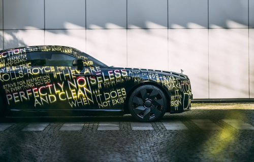 Rolls-Royce Spectre predvodi električnu revoluciju: Ultraluksuzna limuzina stiže 2023. (VIDEO)