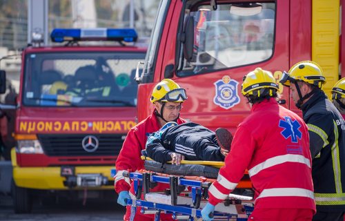 POŽAR U GROCKOJ: Zapalila se pekarska proizvodnja u Begaljici