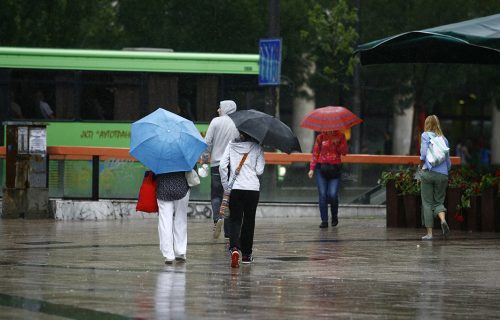 U Srbiji danas HALDNO i kišovito: Najviša temperatura do 14 stepeni, evo šta nas čeka do kraja meseca