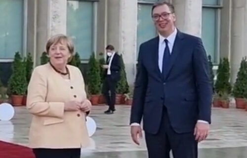 Vučić OBJAVIO snimak sa Angelom Merkel: "Beograd je danas posebno LEP" (VIDEO)