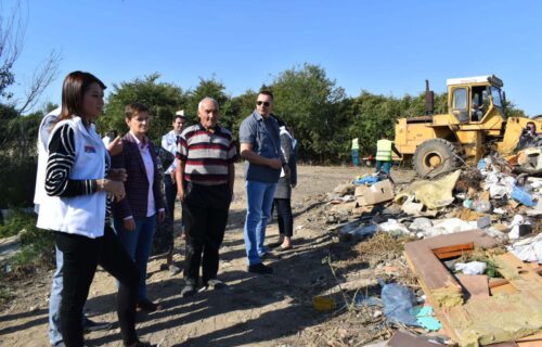 Brnabić i Vujović obišle RADOVE na deponiji u Pećincima: Radimo VAŽAN posao za čistiju budućnost (FOTO)