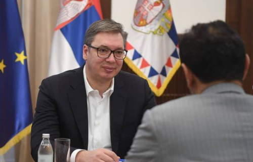 Predsednik Vučić primio ambasadora Ujedinjenih Arapskih Emirata Mubaraka Al Daherija (FOTO)