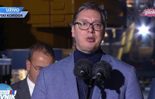 "Ovo je najveće gradilište u Srbiji, baš sam srećan!": Vučić obišao Moravski koridor (VIDEO)