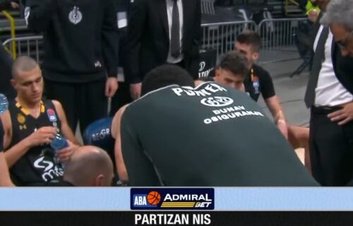 Obradović urlao na svoje igrače: Psovao na srpskom i engleskom, a Partizan imao prednost od +26 (VIDEO)