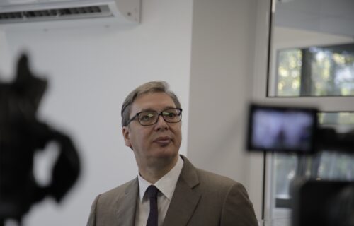 Predsednik Vučić i ambasador SAD Entoni Godfri danas obilaze NOĆNE RADOVE na mostu preko Zapadne Morave