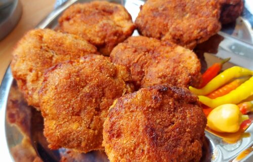 Gurmanska poslastica: Iznenadite ukućane i napravite čarobne pohovane faširane šnicle (RECEPT+VIDEO)