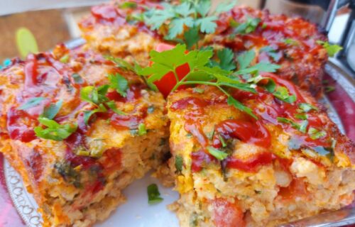 Recept koji će vam svi tražiti: Fantastične kocke od mlevenog mesa sa paprikom i kačkavaljem (VIDEO)