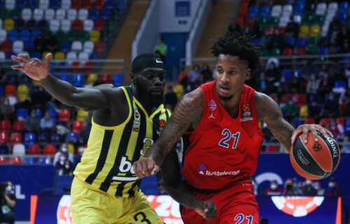 Sale vodio Fener do velike pobede u Moskvi: Klajburn dominirao u porazu CSKA!