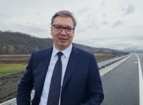 Vučić objavio SNIMAK: Moja poruka svima koji vole Srbiju - da nastavimo da radimo i gradimo (VIDEO)