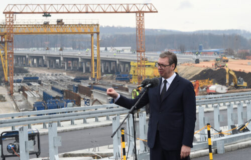 "Srbija je nepovratno krenula u BUDUĆNOST, ne možete je zaustaviti": Vučić poslao jaku poruku (FOTO)