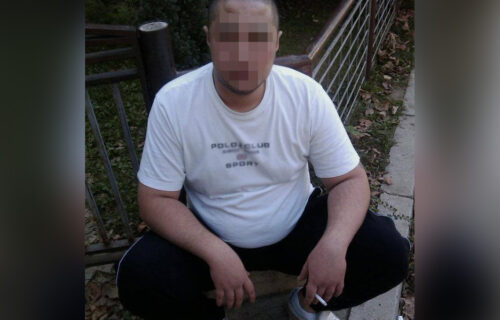 PSIHO! Bušio gume komšijama, pa RASPORIO policajca u Sremčici: U trenutku napada se čuo strašan povik