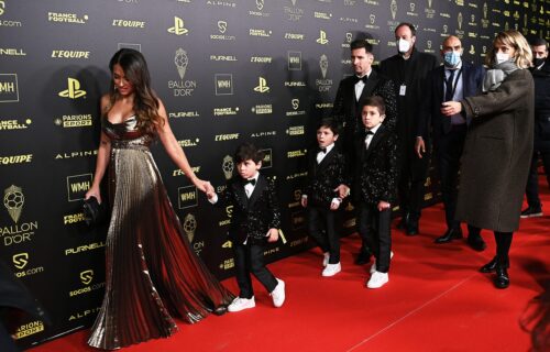 Ma, koga briga za Mesija?! Argentinac doveo ženu u Pariz, svima popadale vilice od njene lepote! (FOTO)