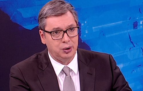 Predsednik Vučić u "Ćirilici": Hvala svima na veri, sledi nam povećanje plata i penzija