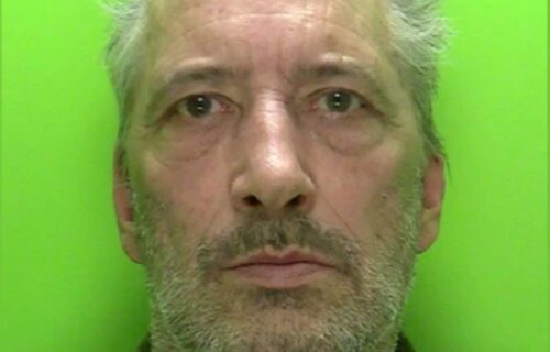 Ugrađivao kamere u kupatila da bi gledao ljude kako se kupaju: Odala ga je jedna FATALNA greška