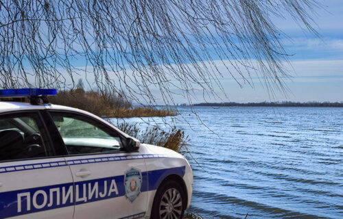 Sumnja se da je žrtva ZLOČINA, ribar se šokirao kad je zatekao prizor: MISTERIJA vezanog leša na Dunavu