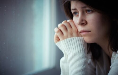 Distimija je NEVIDLJIV oblik depresije: Glavni simptom je LOŠE raspoloženje, a evo kako da je prepoznate