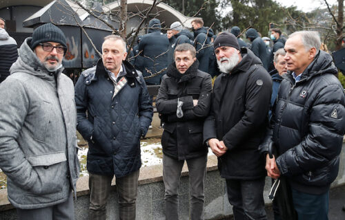 Zašto su "grobari" lupali u staklo Partizanove svlačionice?