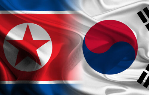 BURNO, svet na klimavim nogama: Novi SUKOB Južne i Severne Koreje, ispaljeni hici UPOZORENJA