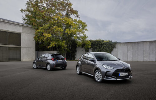 Mazda2 Hybrid stiže 2022: Sama puni baterije i nudi maksimalnu sigurnost (VIDEO)