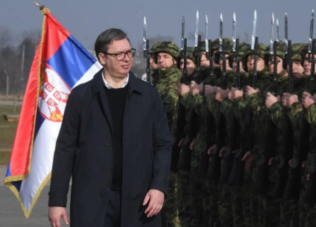 "Hvala vojsci što ČUVA našu otadžbinu": Vučić prisustvovao prezentaciji protivoklopnog sistema "Kornet"