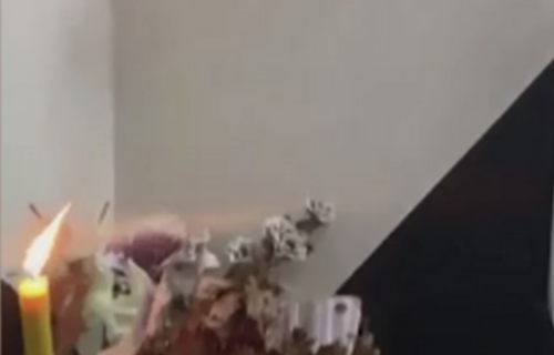 Ovako su Kulići dočekali BOŽIĆ u Nišu: Bogata trpeza, sveća na stolu, a Miljane nigde NEMA (FOTO)